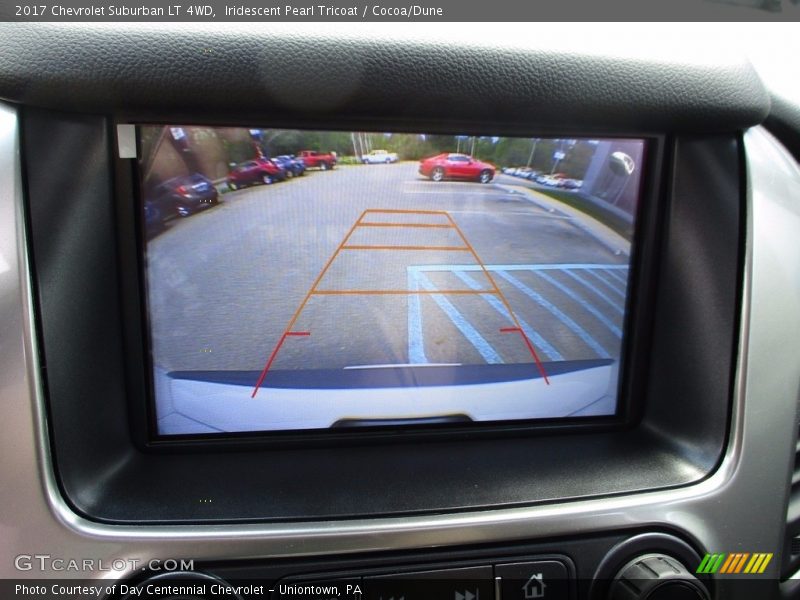 Iridescent Pearl Tricoat / Cocoa/Dune 2017 Chevrolet Suburban LT 4WD