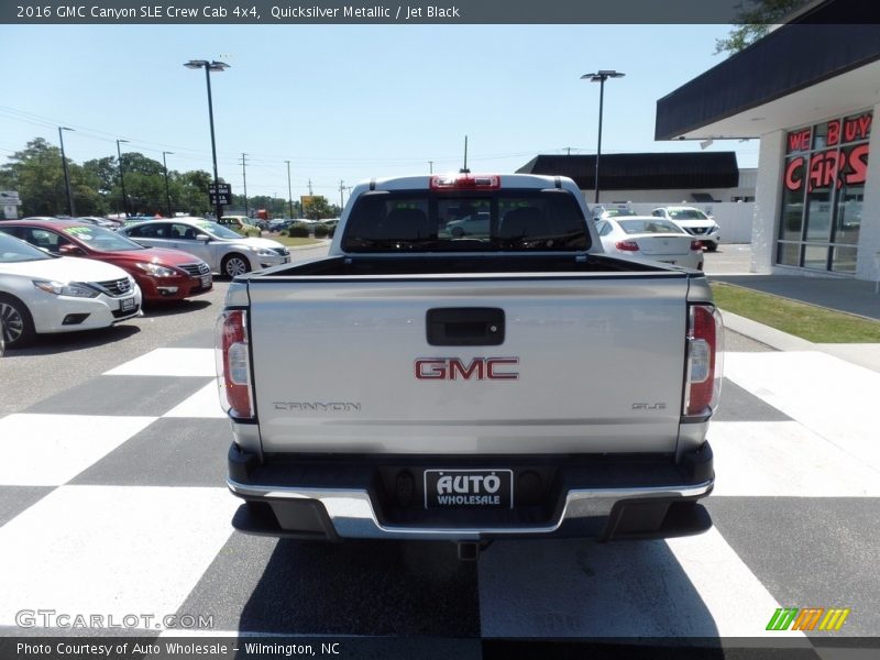 Quicksilver Metallic / Jet Black 2016 GMC Canyon SLE Crew Cab 4x4