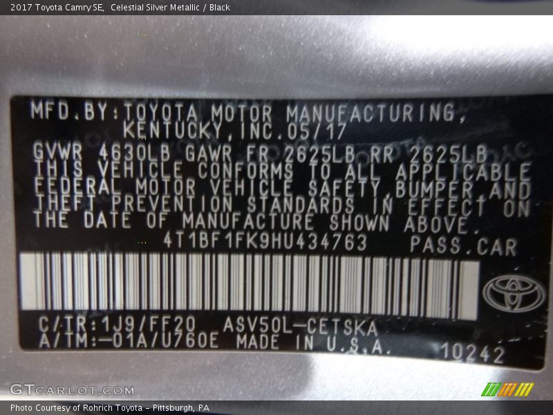 Celestial Silver Metallic / Black 2017 Toyota Camry SE