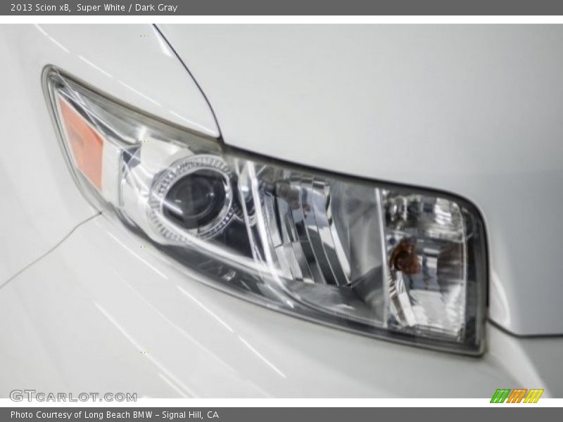 Super White / Dark Gray 2013 Scion xB