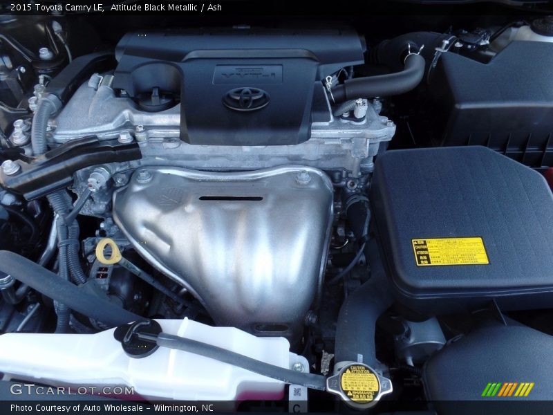 Attitude Black Metallic / Ash 2015 Toyota Camry LE