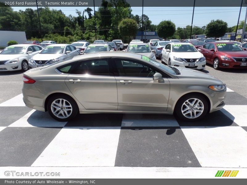 Tectonic Metallic / Dune 2016 Ford Fusion SE