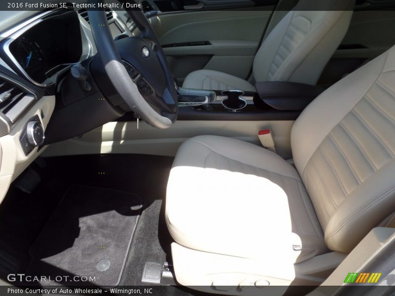 Tectonic Metallic / Dune 2016 Ford Fusion SE