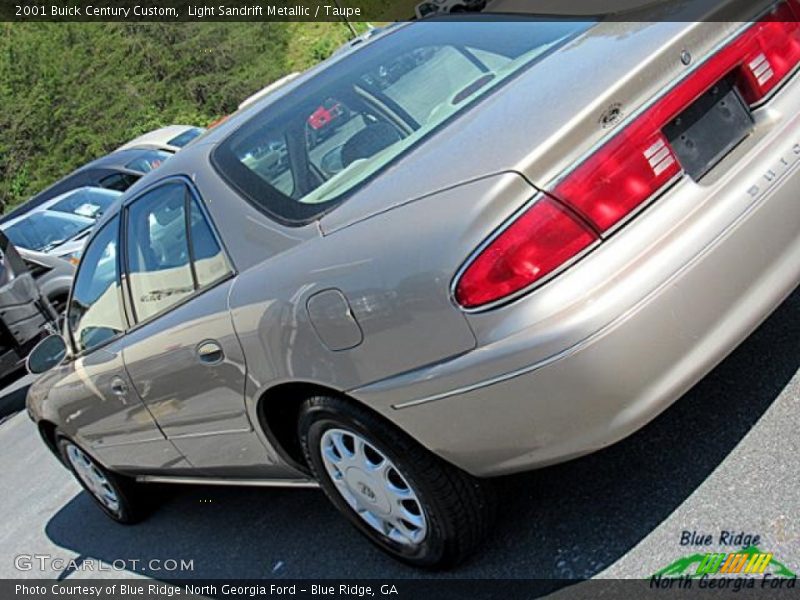 Light Sandrift Metallic / Taupe 2001 Buick Century Custom