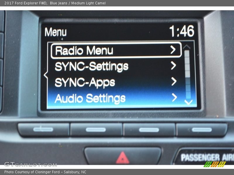 Blue Jeans / Medium Light Camel 2017 Ford Explorer FWD