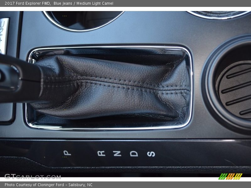 Blue Jeans / Medium Light Camel 2017 Ford Explorer FWD