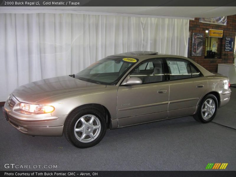 Gold Metallic / Taupe 2000 Buick Regal LS
