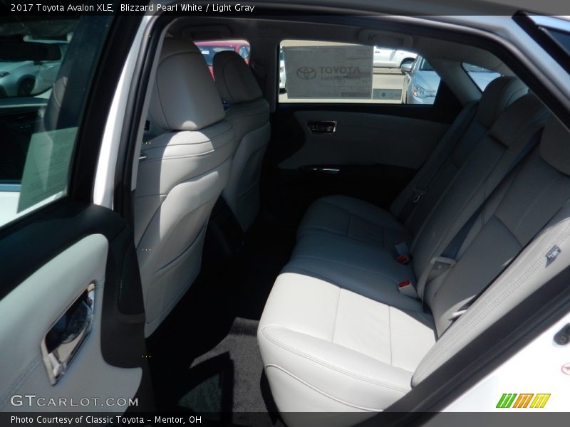 Blizzard Pearl White / Light Gray 2017 Toyota Avalon XLE