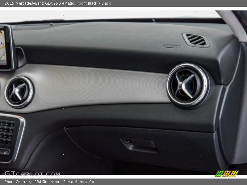 Night Black / Black 2015 Mercedes-Benz GLA 250 4Matic