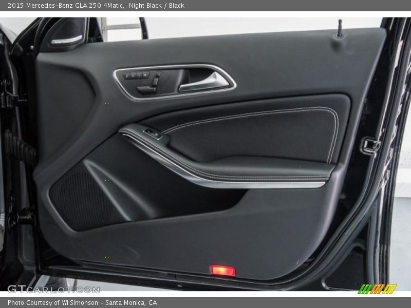 Night Black / Black 2015 Mercedes-Benz GLA 250 4Matic