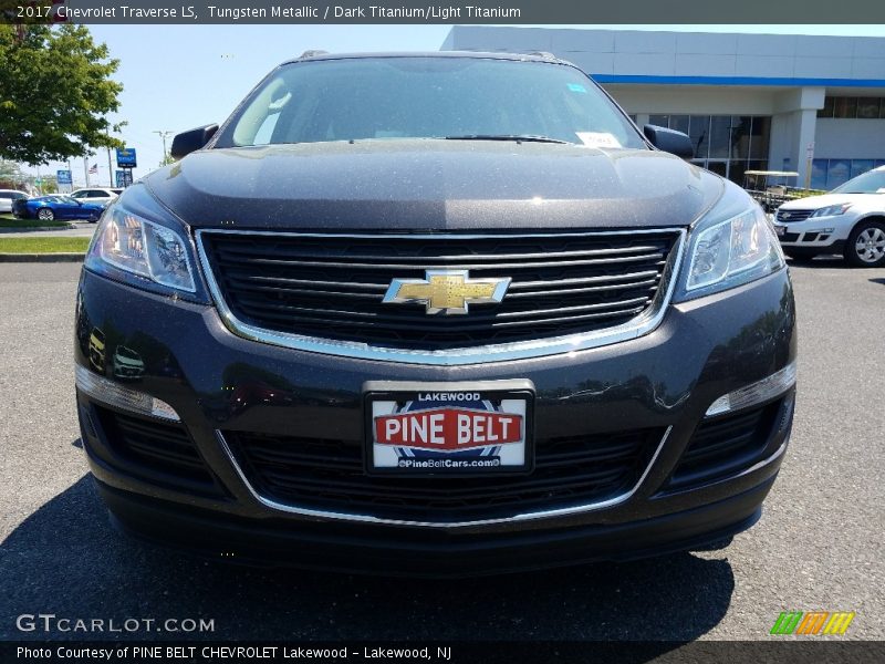 Tungsten Metallic / Dark Titanium/Light Titanium 2017 Chevrolet Traverse LS