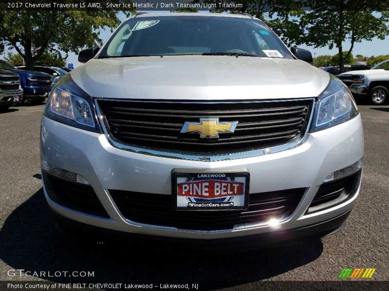 Silver Ice Metallic / Dark Titanium/Light Titanium 2017 Chevrolet Traverse LS AWD