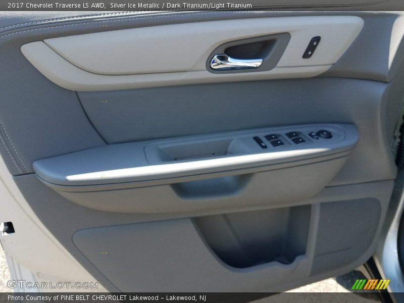 Silver Ice Metallic / Dark Titanium/Light Titanium 2017 Chevrolet Traverse LS AWD
