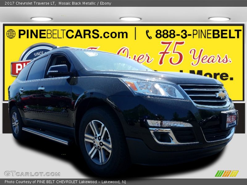 Mosaic Black Metallic / Ebony 2017 Chevrolet Traverse LT