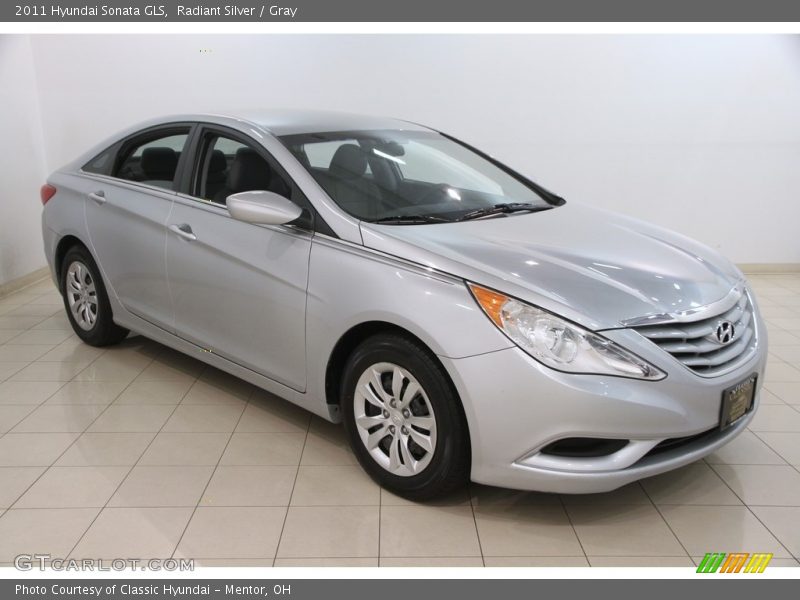 Radiant Silver / Gray 2011 Hyundai Sonata GLS