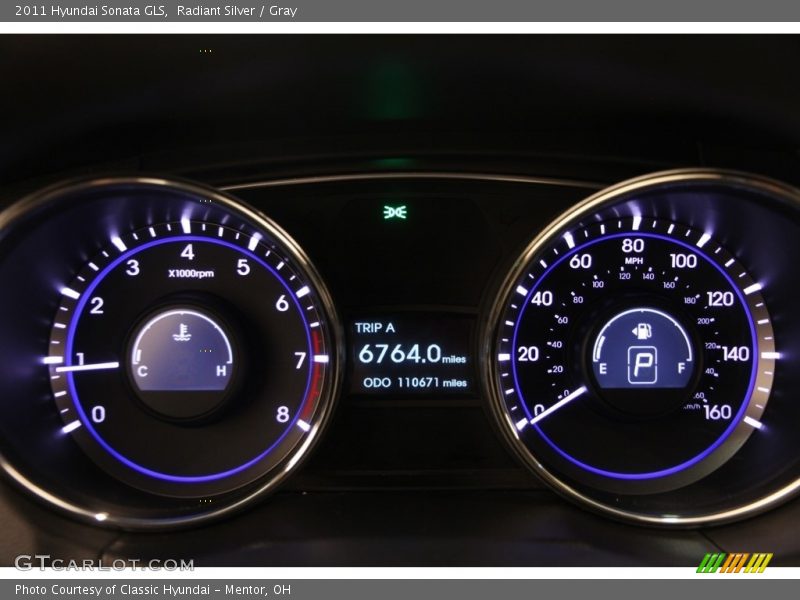 Radiant Silver / Gray 2011 Hyundai Sonata GLS