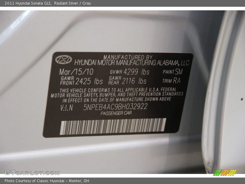 Radiant Silver / Gray 2011 Hyundai Sonata GLS