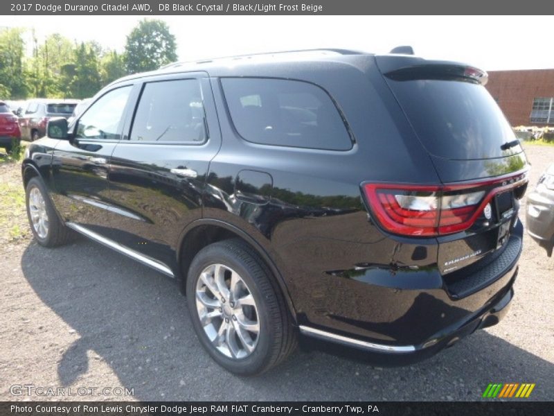 DB Black Crystal / Black/Light Frost Beige 2017 Dodge Durango Citadel AWD