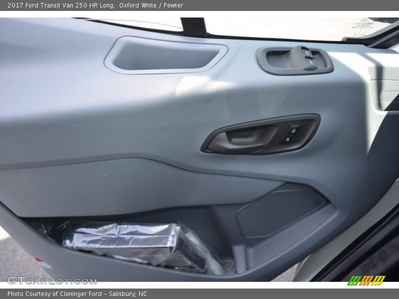 Oxford White / Pewter 2017 Ford Transit Van 250 HR Long