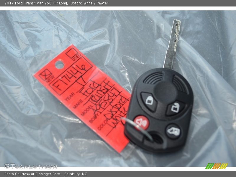 Oxford White / Pewter 2017 Ford Transit Van 250 HR Long