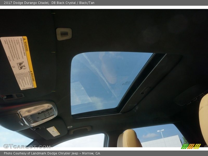 DB Black Crystal / Black/Tan 2017 Dodge Durango Citadel