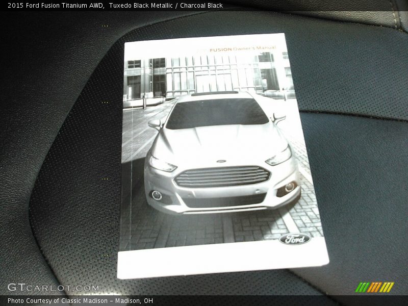 Tuxedo Black Metallic / Charcoal Black 2015 Ford Fusion Titanium AWD