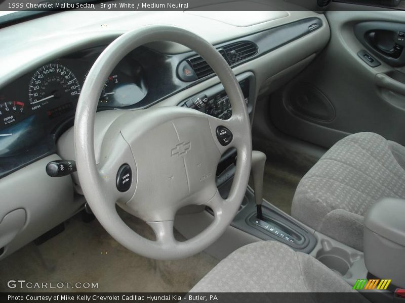 Bright White / Medium Neutral 1999 Chevrolet Malibu Sedan