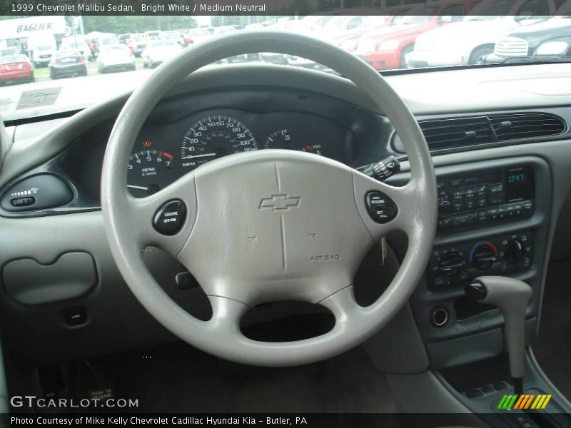 Bright White / Medium Neutral 1999 Chevrolet Malibu Sedan