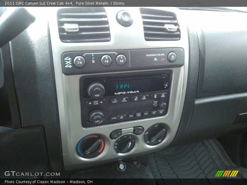 Pure Silver Metallic / Ebony 2011 GMC Canyon SLE Crew Cab 4x4