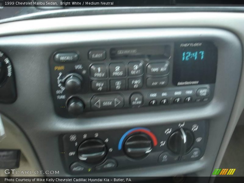 Bright White / Medium Neutral 1999 Chevrolet Malibu Sedan
