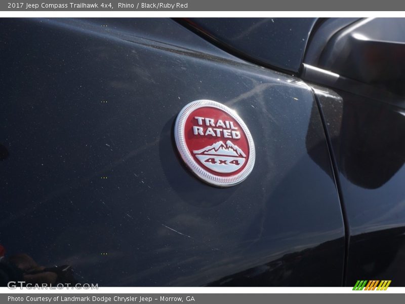  2017 Compass Trailhawk 4x4 Logo