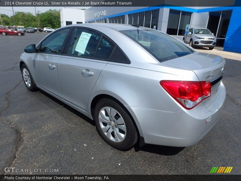 Silver Ice Metallic / Jet Black/Medium Titanium 2014 Chevrolet Cruze LS