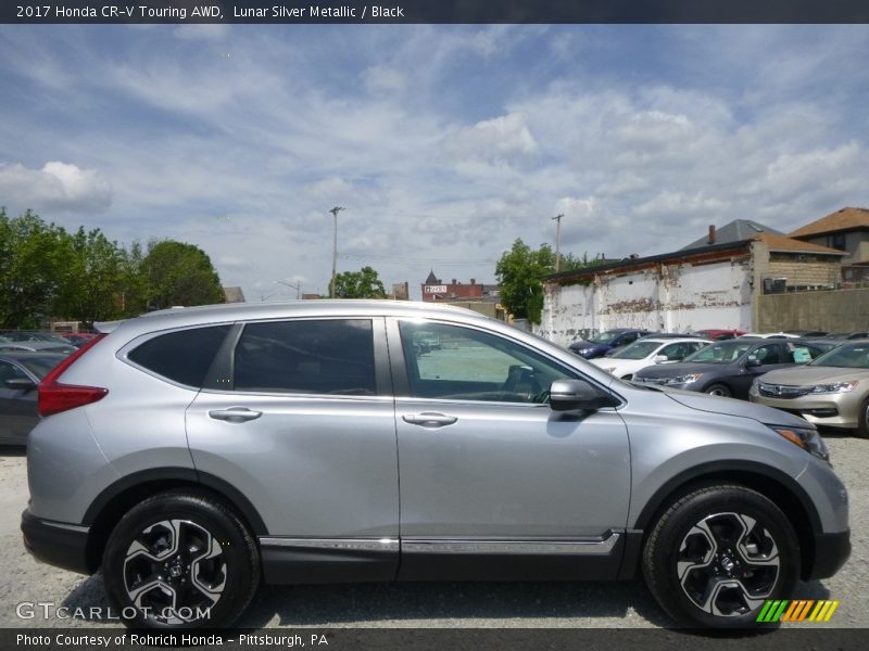 Lunar Silver Metallic / Black 2017 Honda CR-V Touring AWD