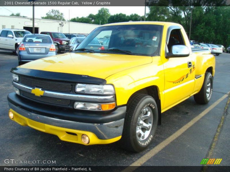 Yellow / Graphite 2001 Chevrolet Silverado 1500 Regular Cab