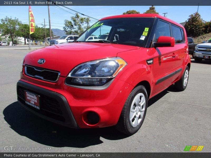 Molten Red / Black Cloth 2013 Kia Soul 1.6