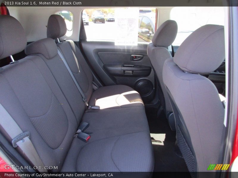 Molten Red / Black Cloth 2013 Kia Soul 1.6