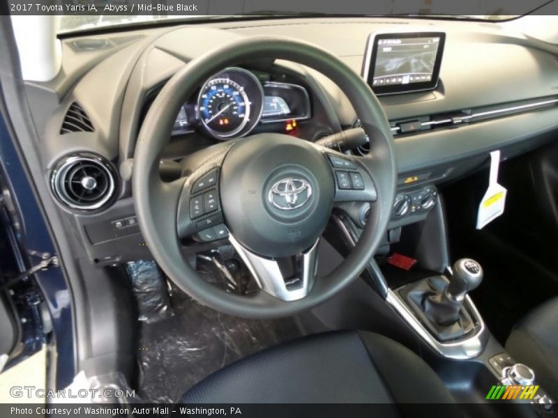 Abyss / Mid-Blue Black 2017 Toyota Yaris iA