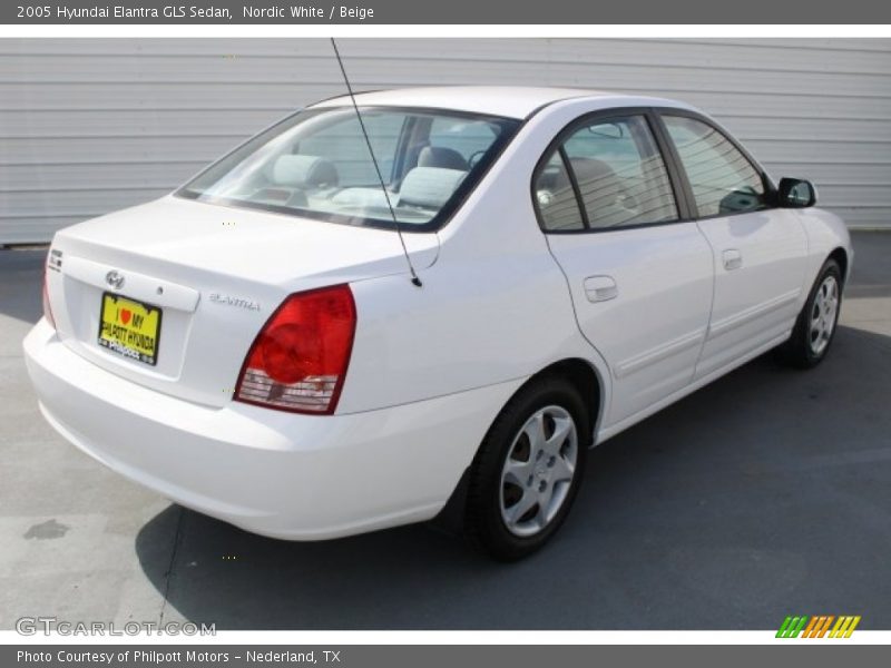 Nordic White / Beige 2005 Hyundai Elantra GLS Sedan