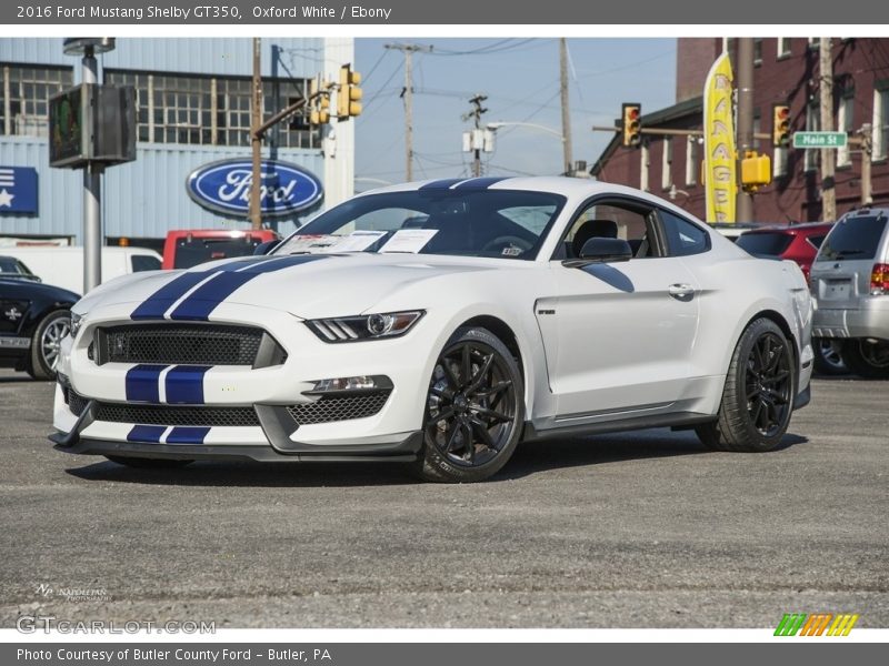 Oxford White / Ebony 2016 Ford Mustang Shelby GT350