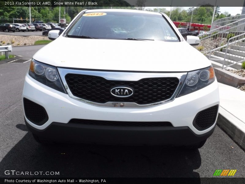 Snow White Pearl / Black 2013 Kia Sorento LX AWD