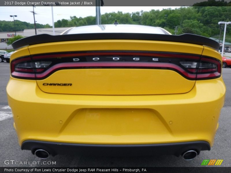 Yellow Jacket / Black 2017 Dodge Charger Daytona