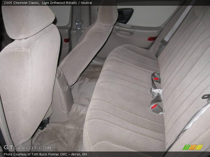 Light Driftwood Metallic / Neutral 2005 Chevrolet Classic