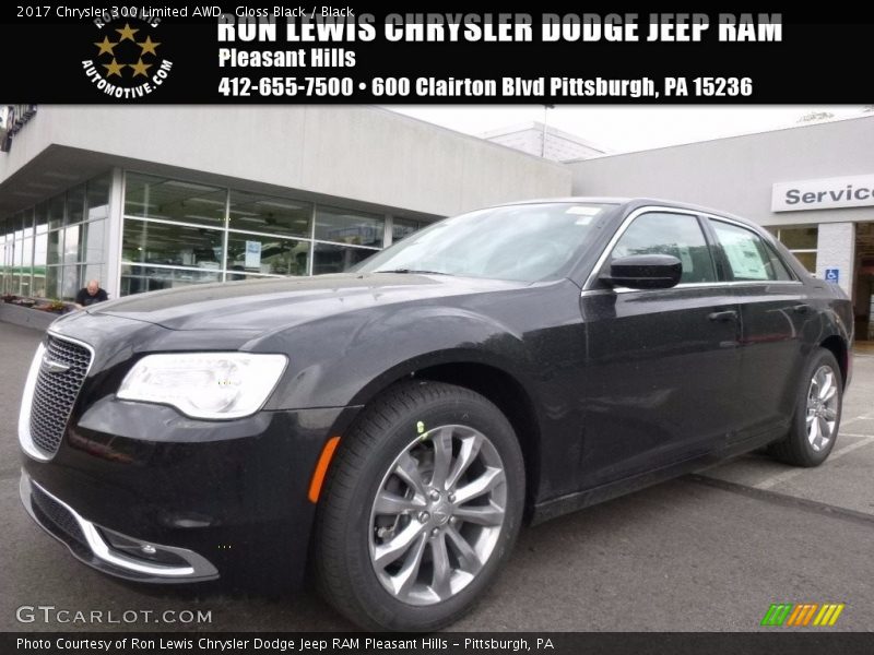 Gloss Black / Black 2017 Chrysler 300 Limited AWD