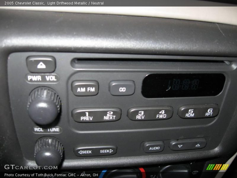 Light Driftwood Metallic / Neutral 2005 Chevrolet Classic