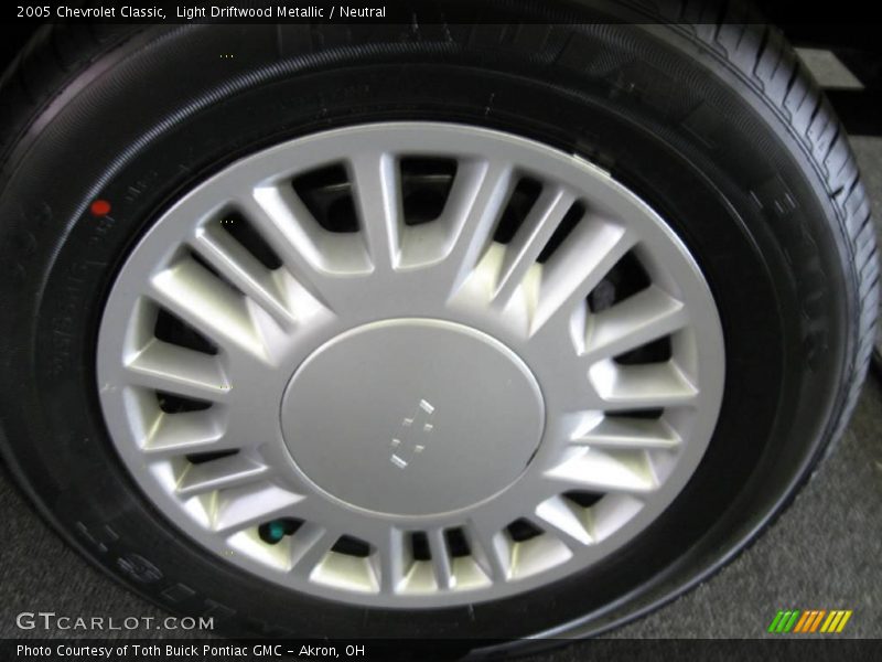 Light Driftwood Metallic / Neutral 2005 Chevrolet Classic