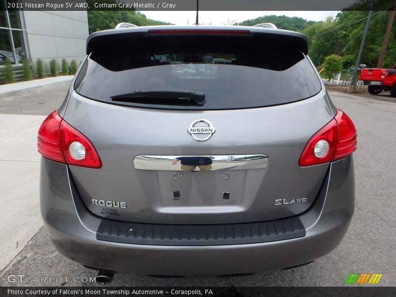 Gotham Gray Metallic / Gray 2011 Nissan Rogue SV AWD