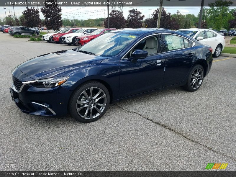 Front 3/4 View of 2017 Mazda6 Grand Touring