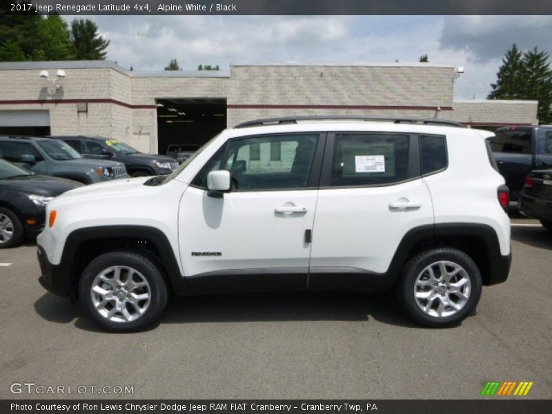 Alpine White / Black 2017 Jeep Renegade Latitude 4x4