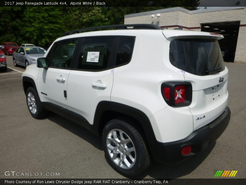 Alpine White / Black 2017 Jeep Renegade Latitude 4x4