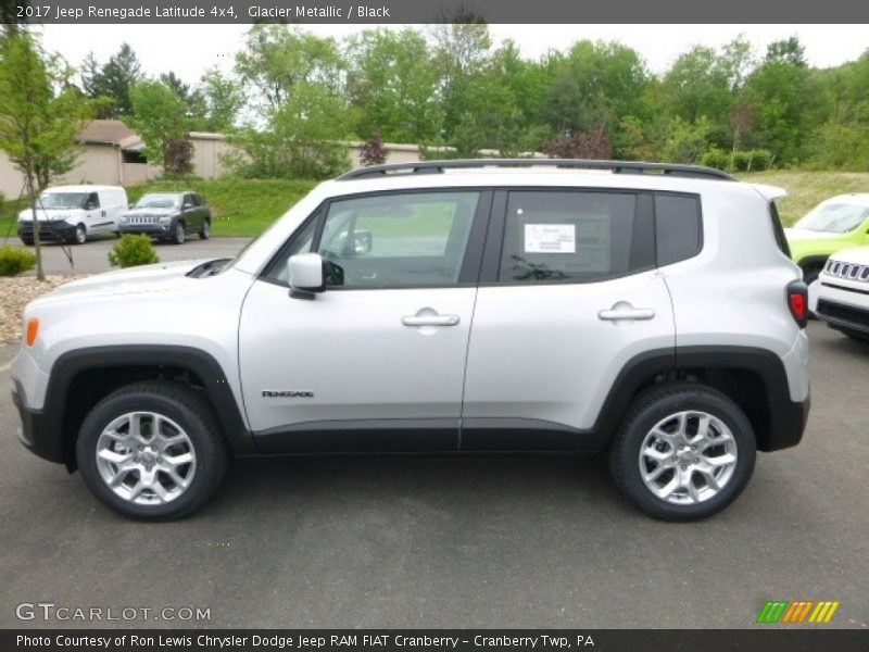 Glacier Metallic / Black 2017 Jeep Renegade Latitude 4x4